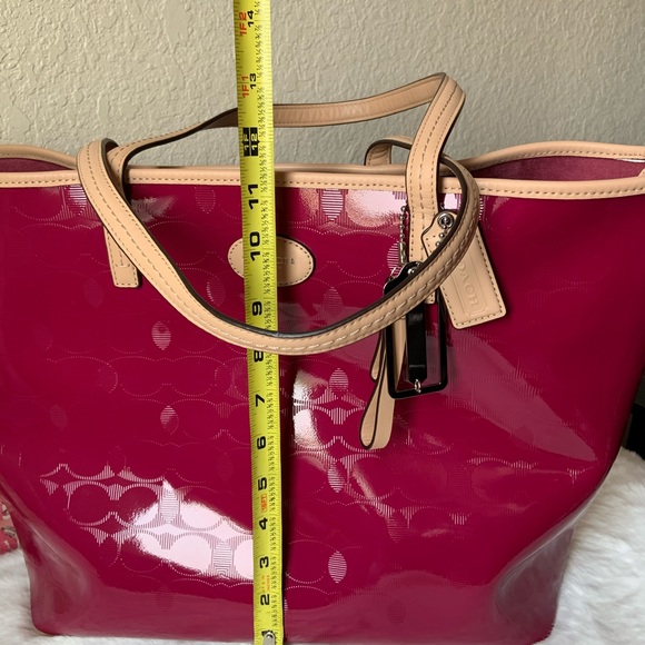 Coach tote - Picture 10 of 12
